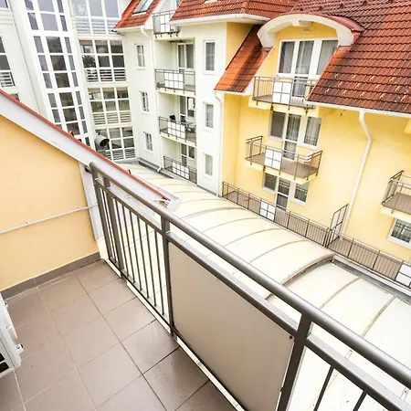 Napfeny Apartament *